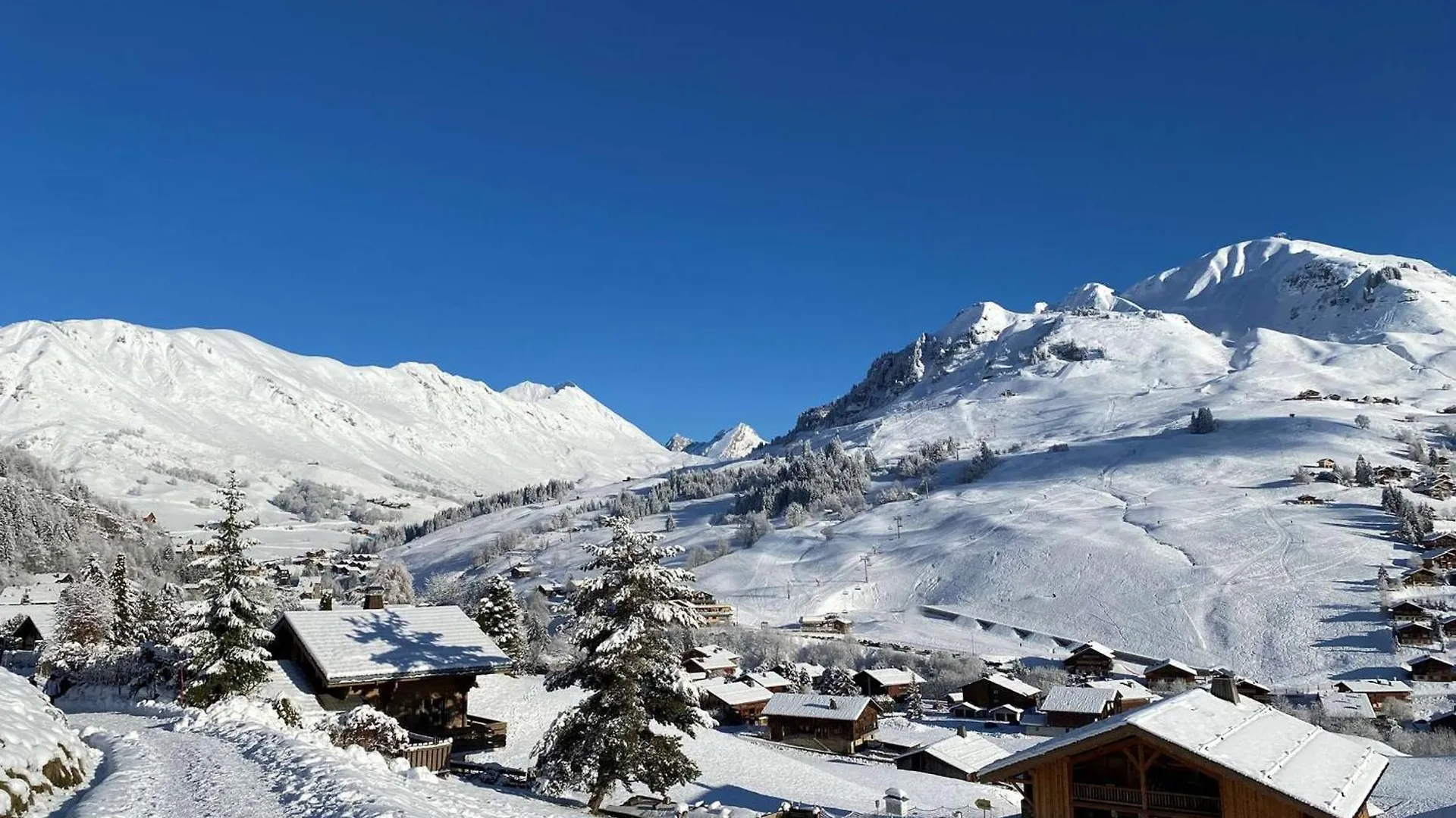 T2 + Coin Nuit Au Pied Des Pistes, Ideal Pour 4 Personnes - Fr-1-458-187 رون - ألب 0*,  فرنسا